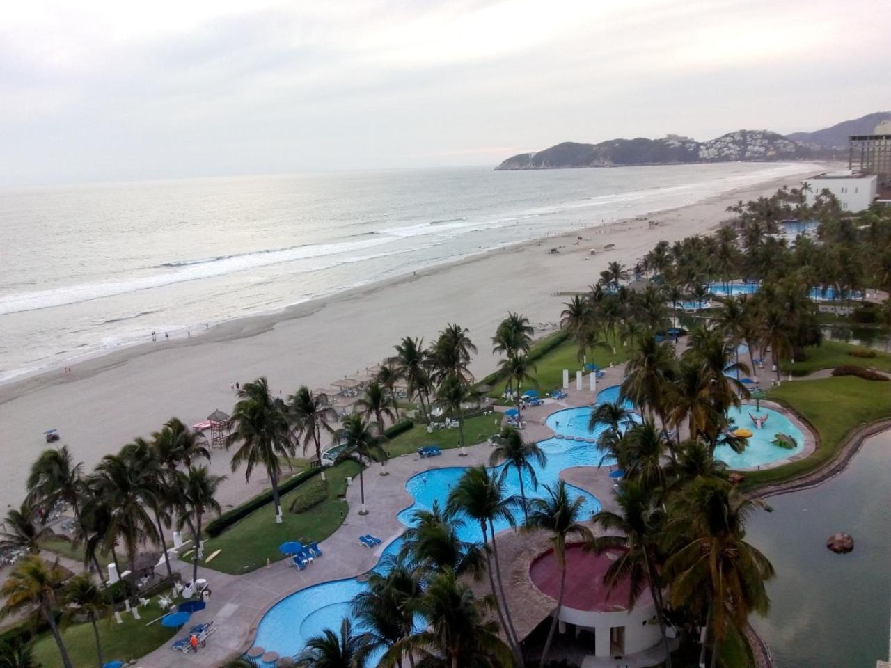 Mayan Vidanta Playa acceso a otras albercas Acapulco Exterior foto